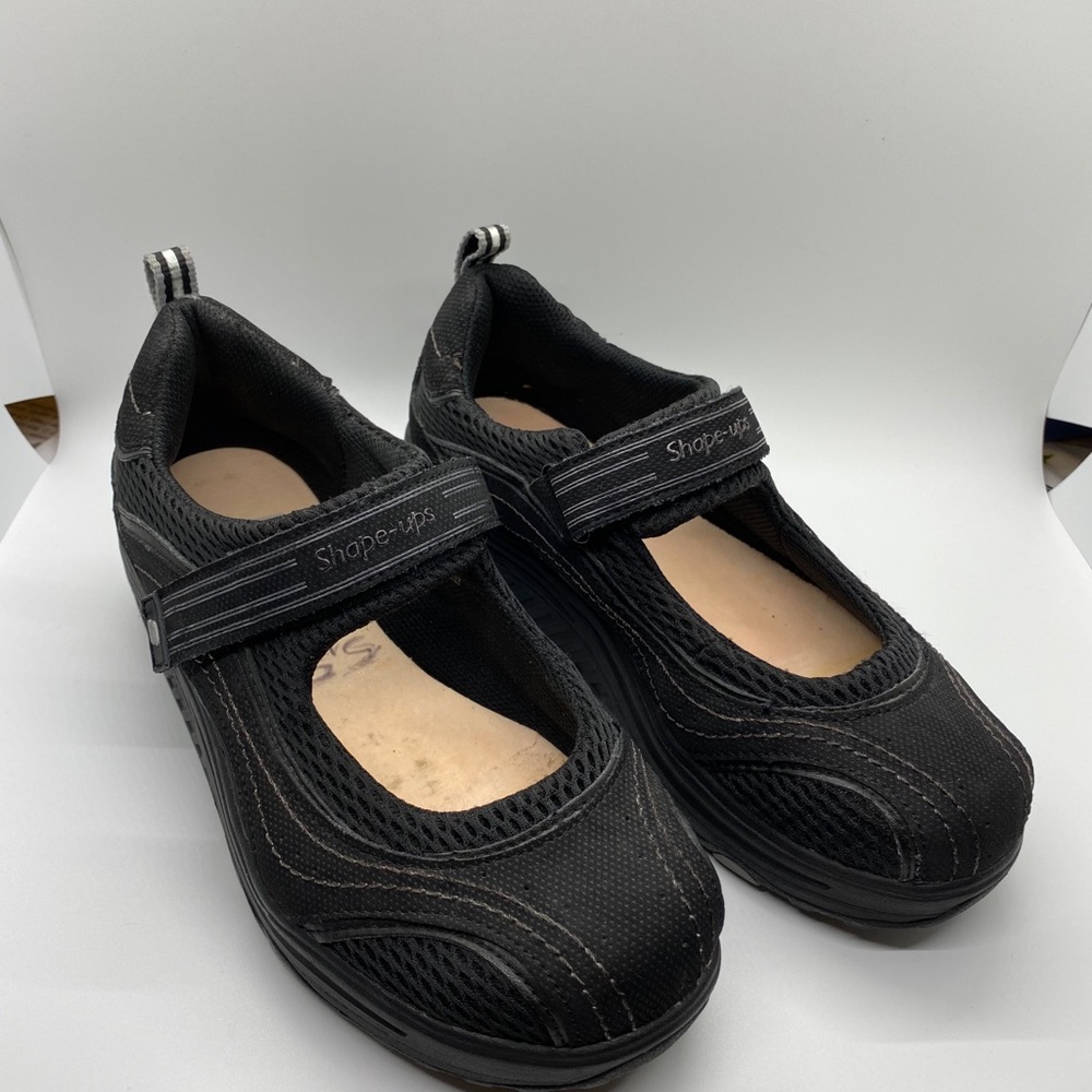 Skechers Shape Ups Sleek Fit Mary Jane Size 5.5